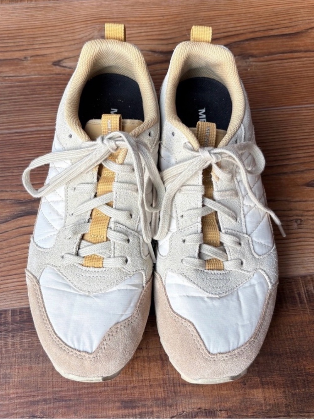 Merrell Women's Beige/Tan Casual Trail Sneaker